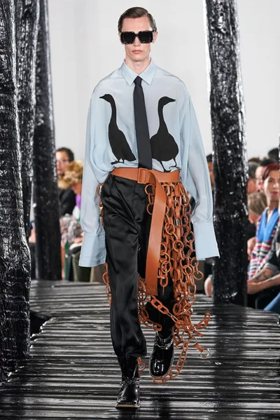 Look 18